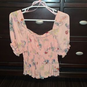 pink flowy top
